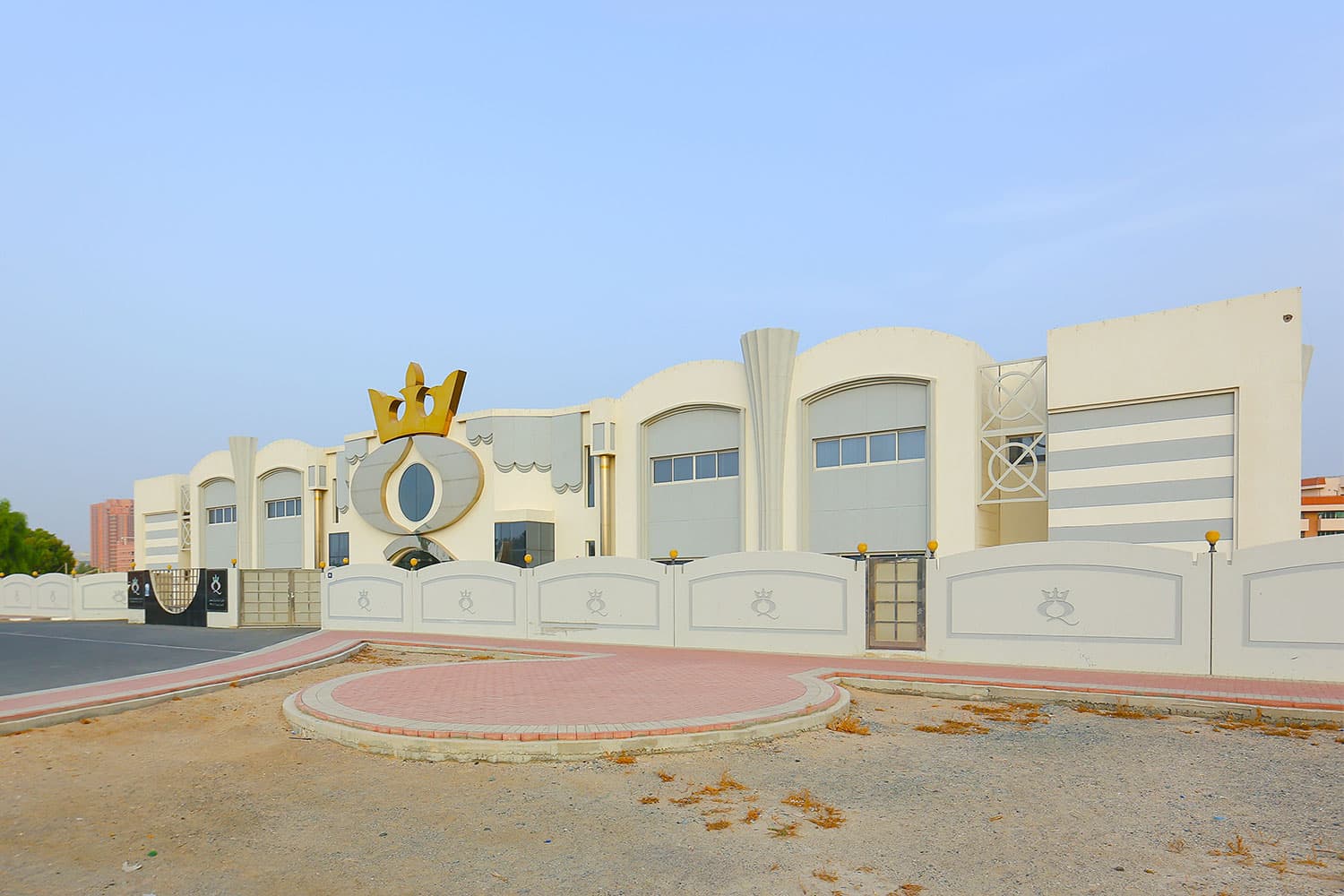Queen International School - Image 2