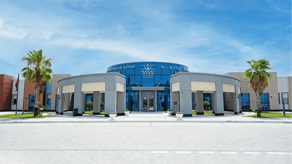 Victoria INT.SHJ.School - Almanthiqa Alwastha
